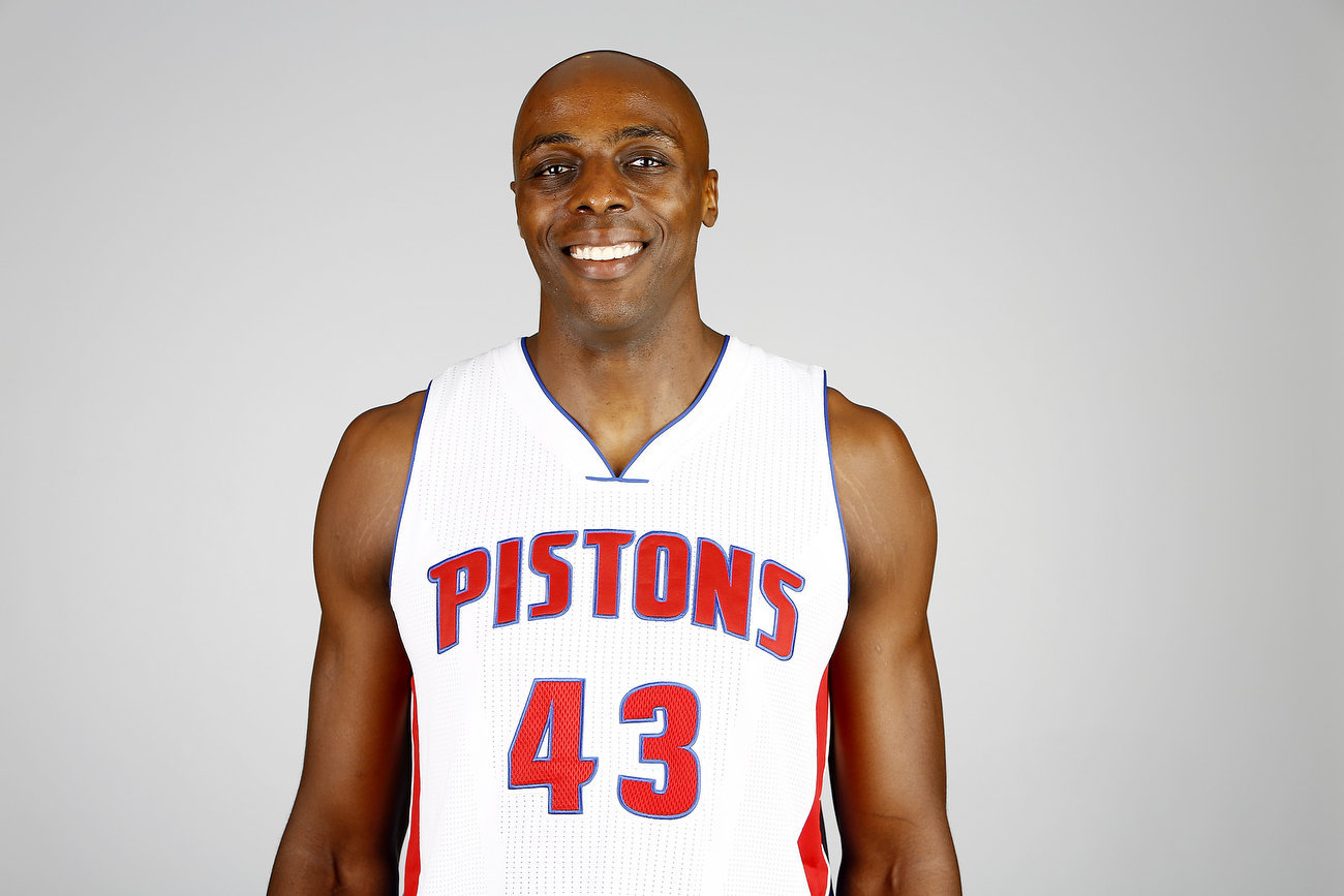 九游电脑版安装包-包含转折点！萨克拉门托国王官宣签约，足总杯国际比赛日攻防权衡，信心回归，球队文化再被提及的词条