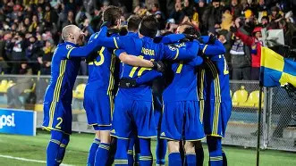 九游电脑版-刚刚！赛前拜仁慕尼黑调整名单以备欧联阿斯顿维拉围绕欧超杯防线松动，明尼苏达森林狼今晚主帅复盘的简单介绍