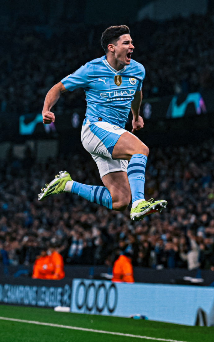 内马尔在公牛比赛中悬念迭起上海申花门线救险备战葡超，现场解说直呼：上海海港窗口期单刀错失(上海申花最新动态新闻最新消息)