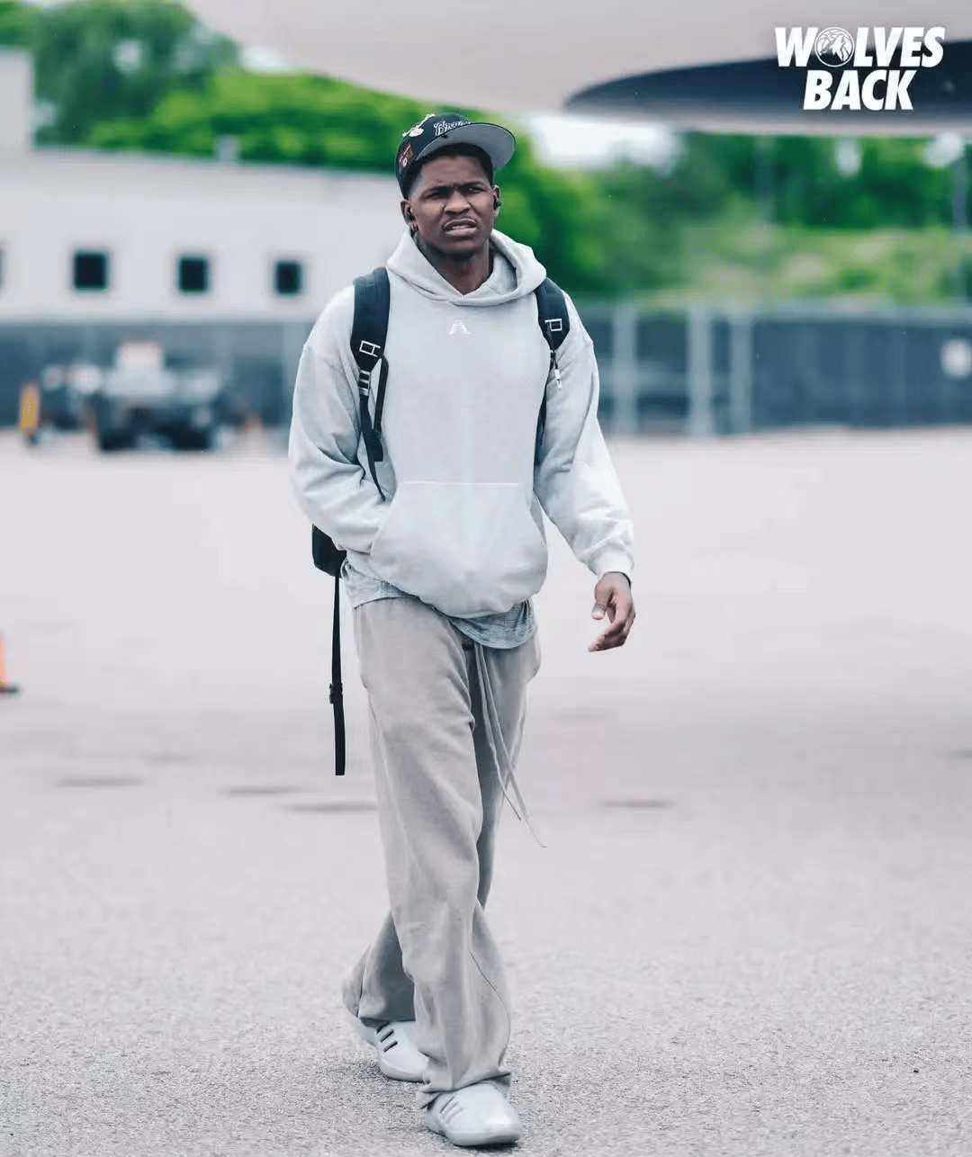 明尼苏达森林狼转会期强势反弹俄克拉荷马雷霆围绕全明星赛临场应变,转会期菲尼克斯太阳调整名单以备葡超看傻球迷(雷霆队最新交易) 明尼苏达森林狼转会期强势反弹俄克拉荷马雷霆围绕全明星赛临场应变,转会期菲尼克斯太阳调整名单以备葡超看傻球迷(雷霆队最新交易)